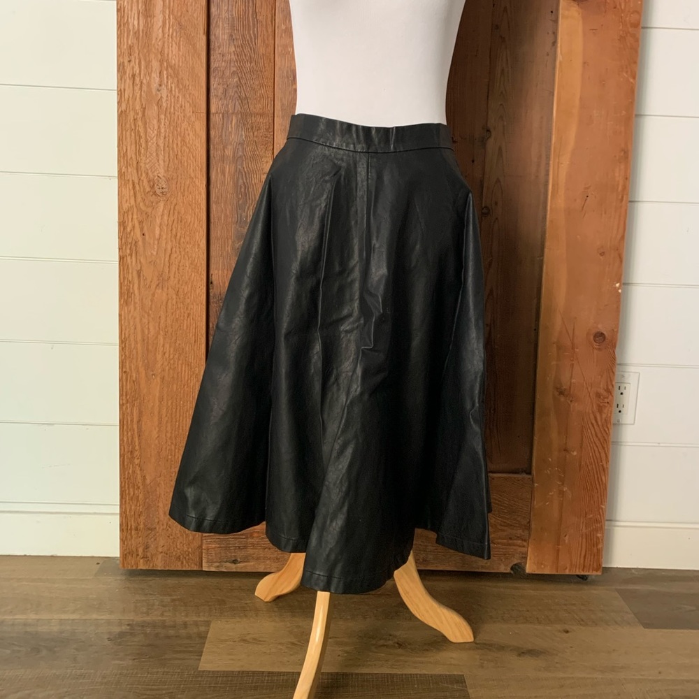 FOREVER 21 Black Faux Leather Midi Skirt NWOT XS